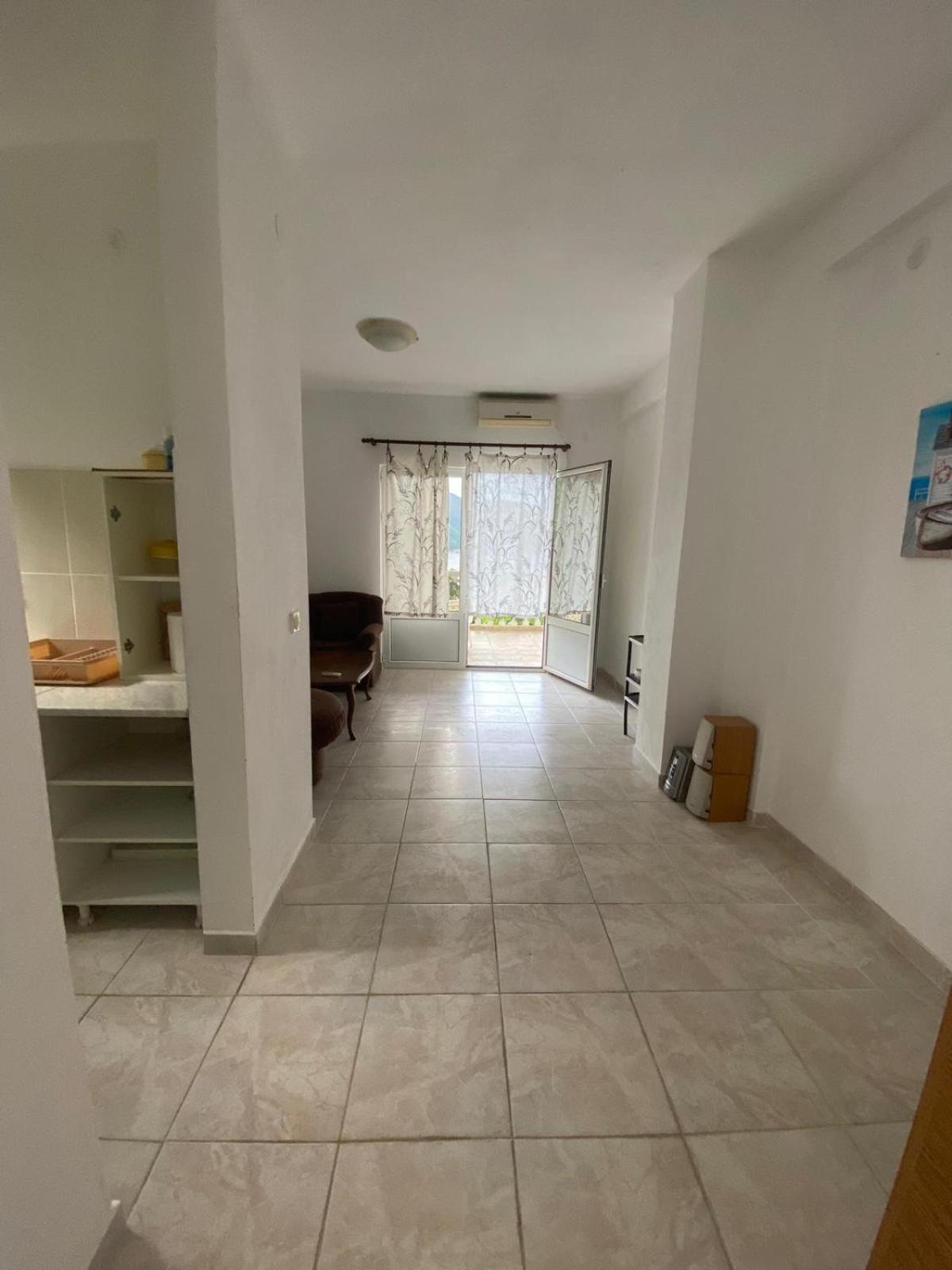 L & D Panorama Apartmani リサン エクステリア 写真