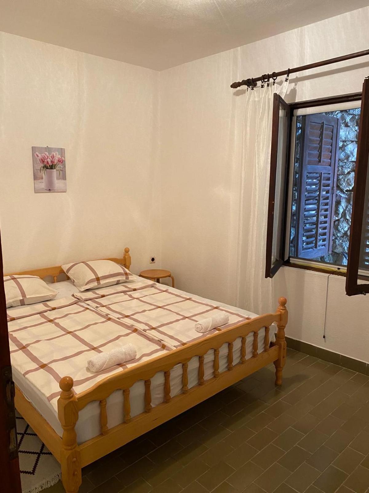 L & D Panorama Apartmani リサン エクステリア 写真